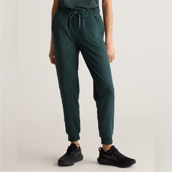 Quince Pants - Quince flowknit Mid-Rise Joggers in heather green